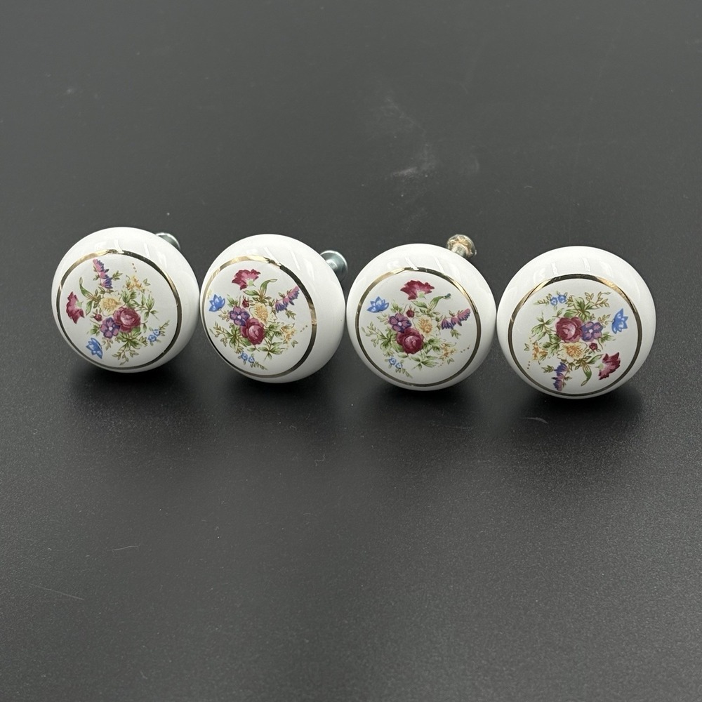 Hickory Hardware English Cozy Cottage Flowers QTY 4 Porcelain Cabinet Knobs VTG